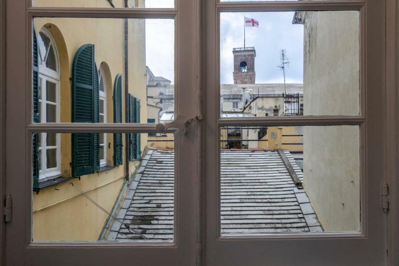 Joivy Elegant Flat For 7, In The Heart Of Genoa Apartment Exterior photo